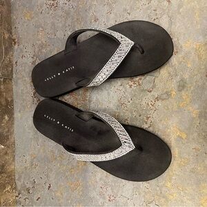 ❤️ Black Silver/Diamond Embellished Flip Flops Kelly & Katie Sandal Size 10